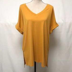 Zenana solid, rolled sleeve v neck, side slit top